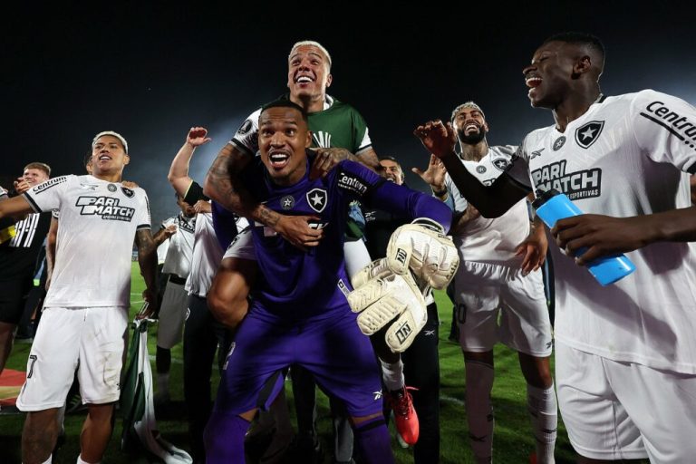 Botafogo na Final da Libertadores: Uma Conquista Histórica!