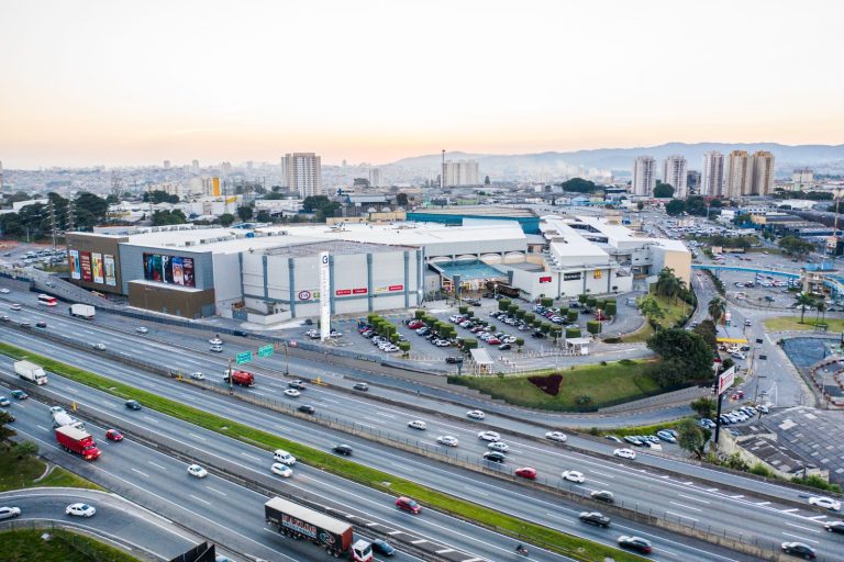 Internacional Shopping lança campanha de Natal com programa inter+ e promoção "Compre, Ganhe e Concorra"