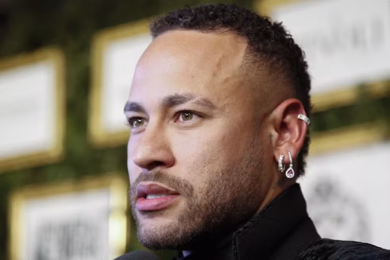 Neymar volta para casa! Santos confirma retorno do craque e prepara grande festa