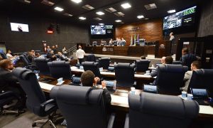 Martello Convoca Sessões Extraordinárias para Votar Projetos da Prefeitura em Guarulhos