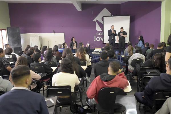 Prefeitura lança projeto Jovem Empreendedor para estudantes do ensino médio