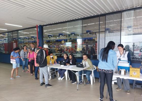 Saúde Toda Hora levará vacinação contra gripe e febre amarela a UBS e supermercados no fim de semana