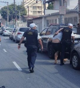 GCM prende homem por crime de tentativa de roubo a estabelecimento comercial na Vila Barros.