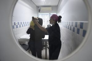 Clínica veterinária gratuita no Pimentas muda de endereço a menos de 200 metros do antigo local