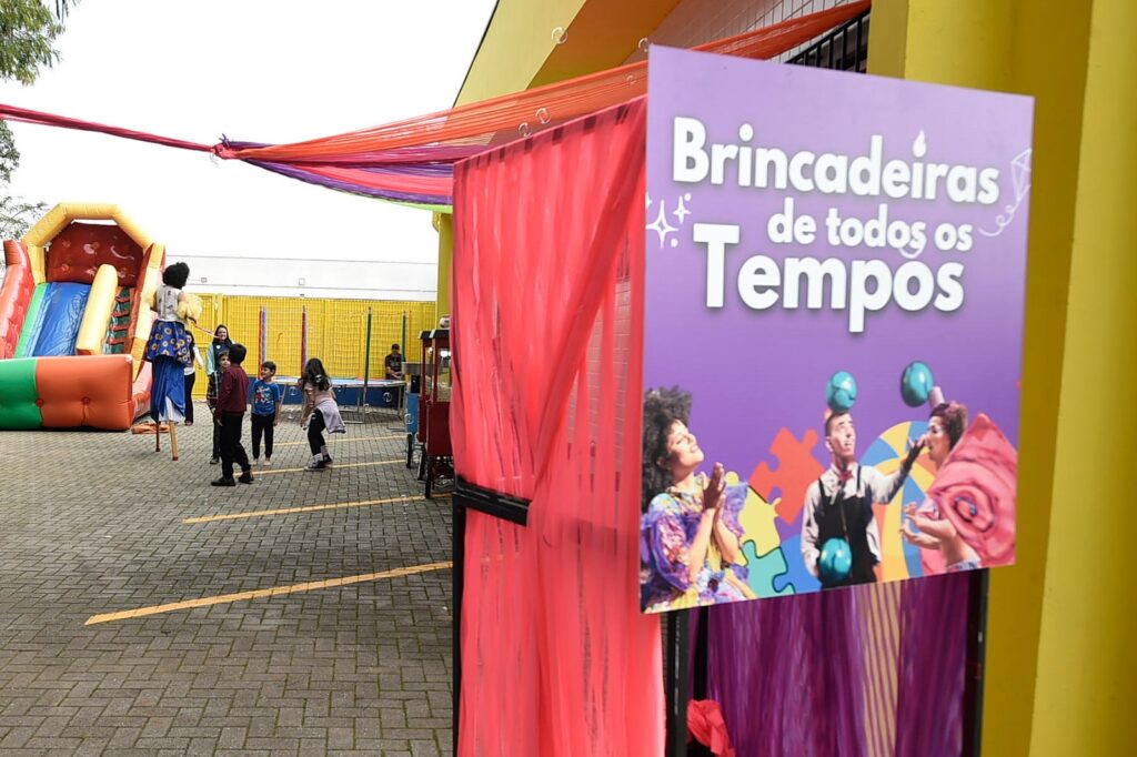 Praça no Inocoop tem extensa programação de jogos e brincadeiras neste sábado 