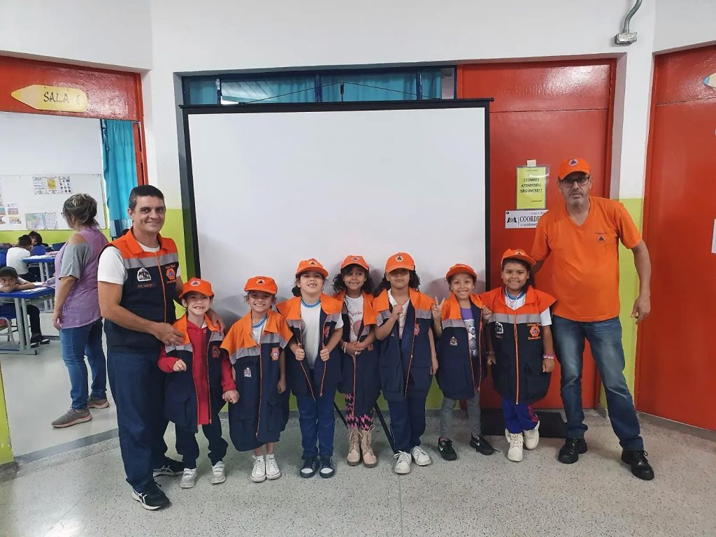 Defesa Civil de Guarulhos ganha destaque nacional por projeto de prevenção em escolas e UBSs0