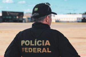 PF Prende 7 por Tráfico e Captura 4 Foragidos no Aeroporto de Guarulhos