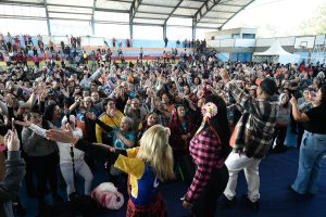 Arraial da Cidadania reúne 1.500 idosos do Movimento 60+ Ativação no CEU Bonsucesso 