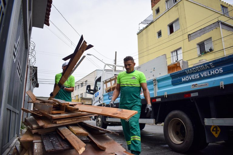 Operação Cata-Tralha atende Jardim Santa Emília e mais 4 bairros no fim de semana