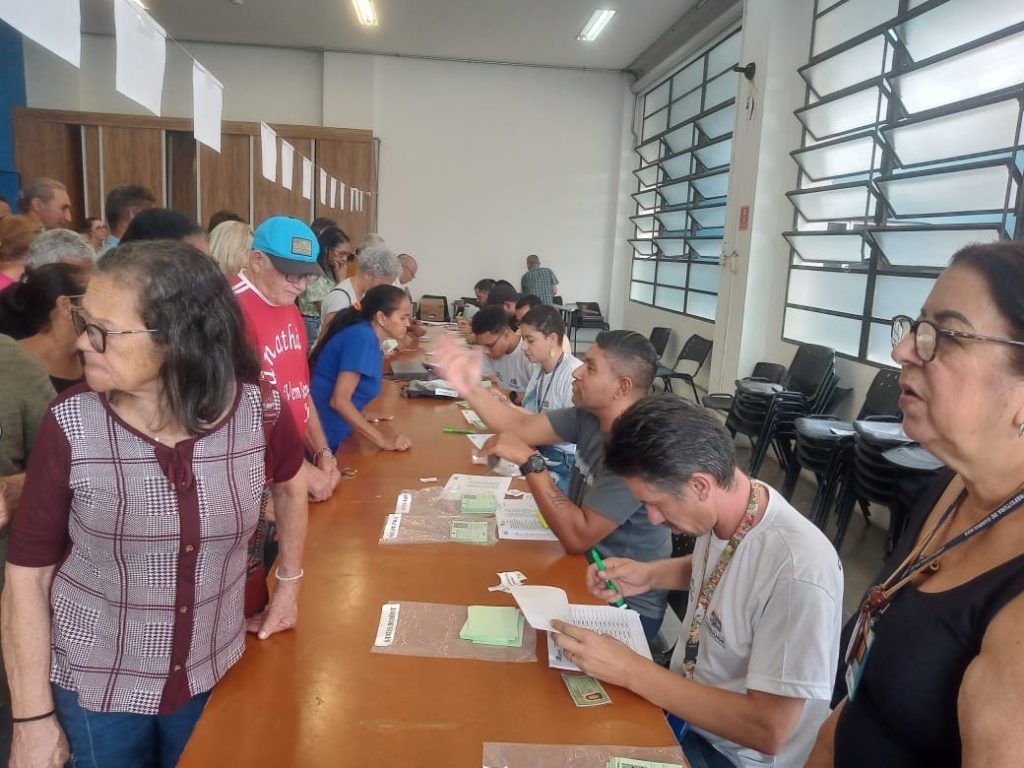 “Carteira do Idoso em Guarulhos tem aumento de 30% em 2025 | Emissão cresce para 2.893 carteiras nos primeiros meses”