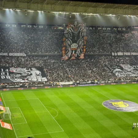 Corinthians Empata com o Palmeiras em Dérbi na Neo Química Aren