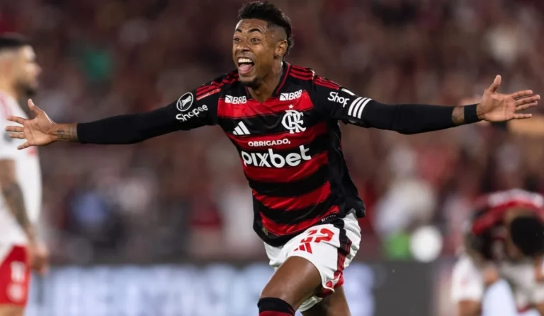 Flamengo Vence Inter no Maracanã e Leva Vantagem para Porto Alegre na Libertadores