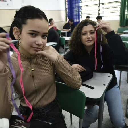Prefeitura de Guarulhos Leva Projeto Juventude na Escola para o Bairro Cidade Seródio