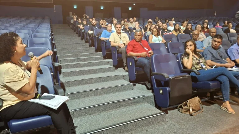 Prefeitura Fortalece Capacitação de Servidores com Cursos Inovadores