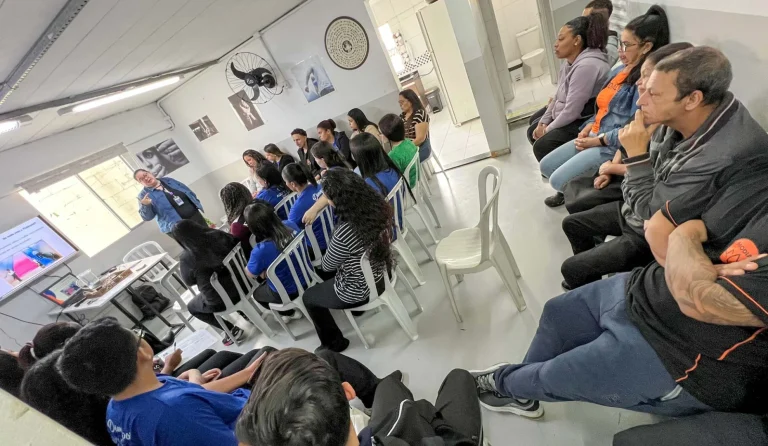 Prefeitura Realiza Palestras sobre Lei Maria da Penha em Alusão ao Agosto Lilás