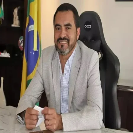 Governador do Tocantins é Afastado em Operação da PF Contra Desvio de Verbas da Covid-19