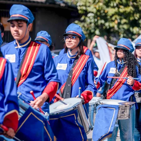 Alunos de Guarulhos Celebram Semana da Pátria com Desfile Cívico no Jardim Cumbica