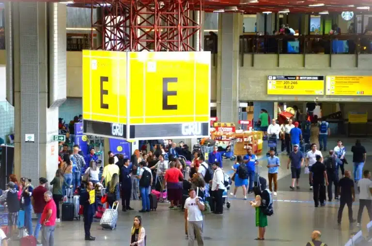 Casos de Violência em Aeroportos Aumentam em Guarulhos e no Brasil