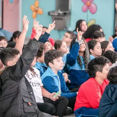 Alunos da Rede Municipal de Guarulhos Aprendem sobre Consumo Consciente