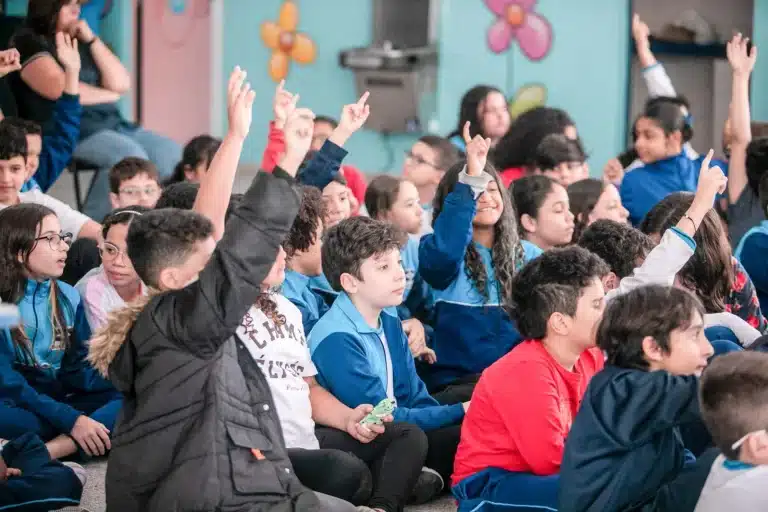 Alunos da Rede Municipal de Guarulhos Aprendem sobre Consumo Consciente