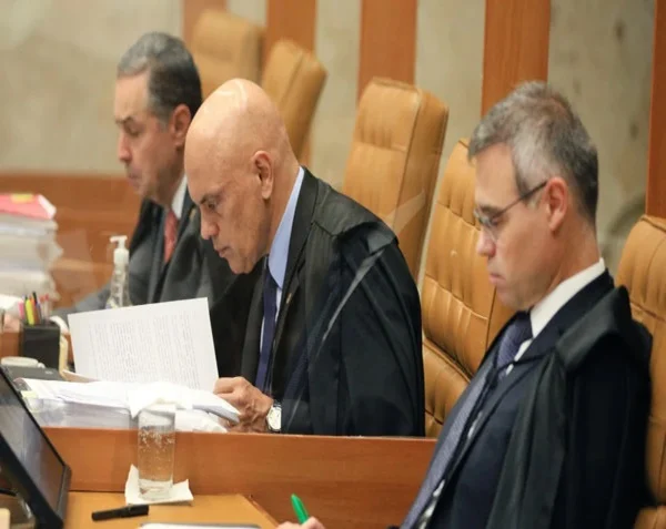 STF Forma Maioria Para Manter o Mesmo Número de Deputados nas Eleições de 2026