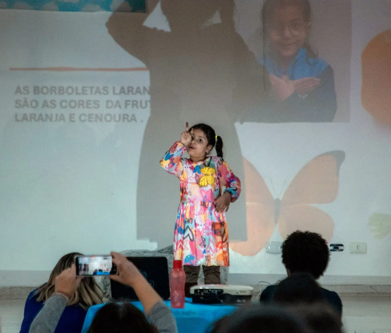 Prefeitura Celebra Dia Nacional do Surdo com Espetáculo Teatral no Pimentas