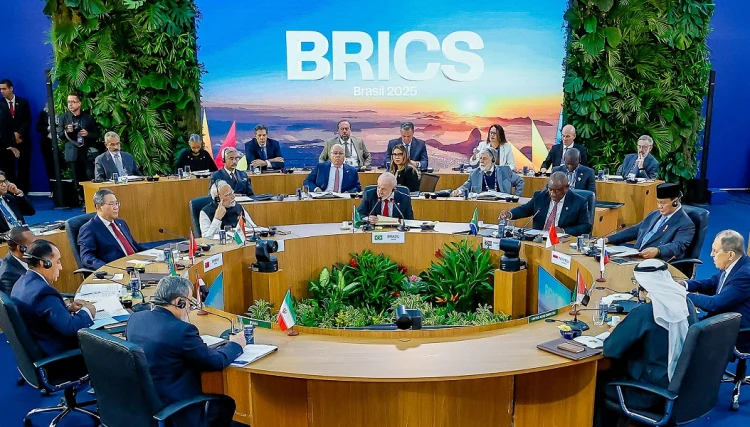 Comércio Exterior do BRICS Ganha Força: Plano Brasil Soberano Impulsiona Novas Parcerias Após Sanções dos EUA