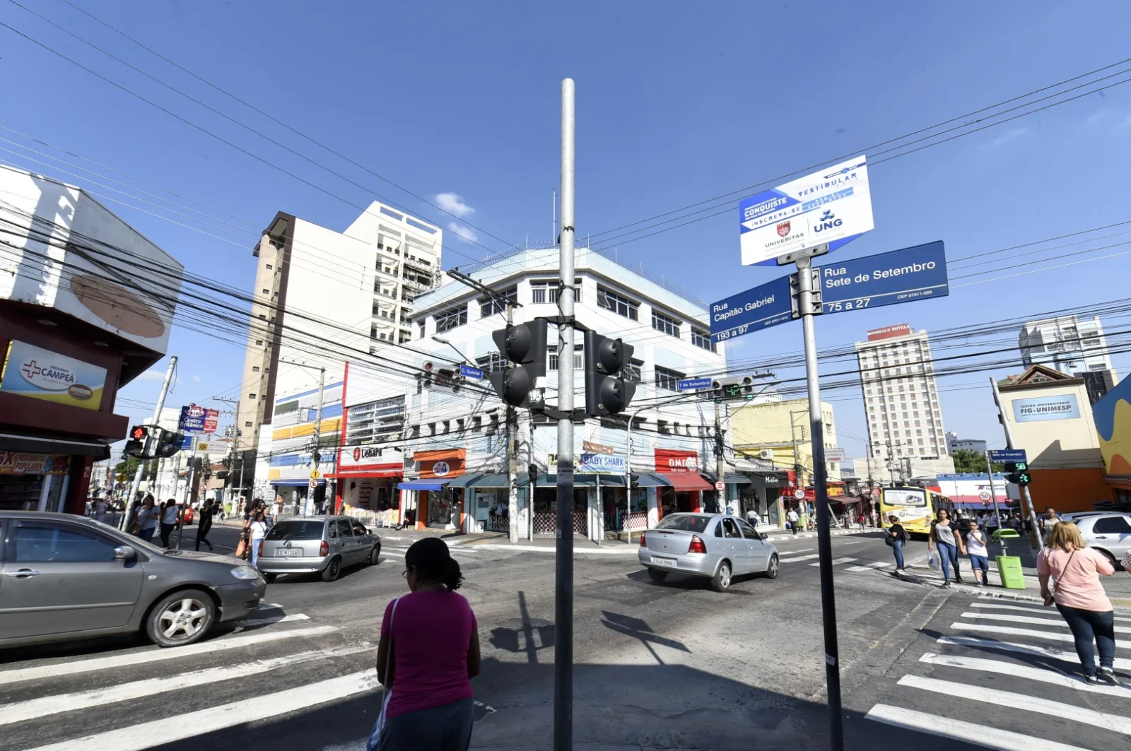 Memórias e Comércio Local – Uma Viagem Pelas Lojas Mais Antigas e Emblemáticas da Rua Sete de Setembro no Centro