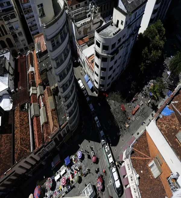 Memórias e Comércio Local – Uma Viagem Pelas Lojas Mais Antigas e Emblemáticas da Rua Sete de Setembro no Centro