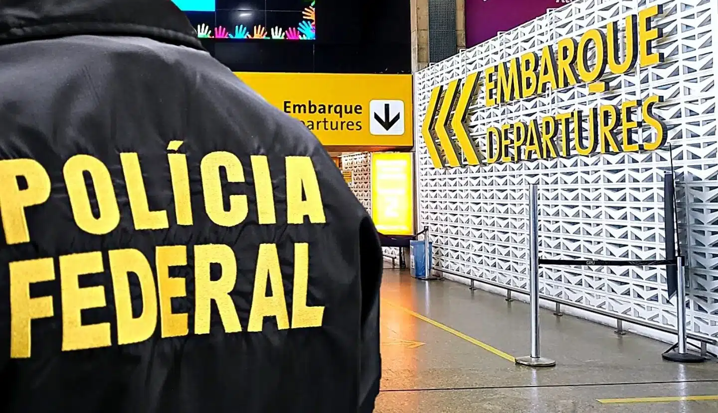 PF Prende Passageira com 7 kg de Cocaína e Apreende Dois Passaportes em Guarulhos