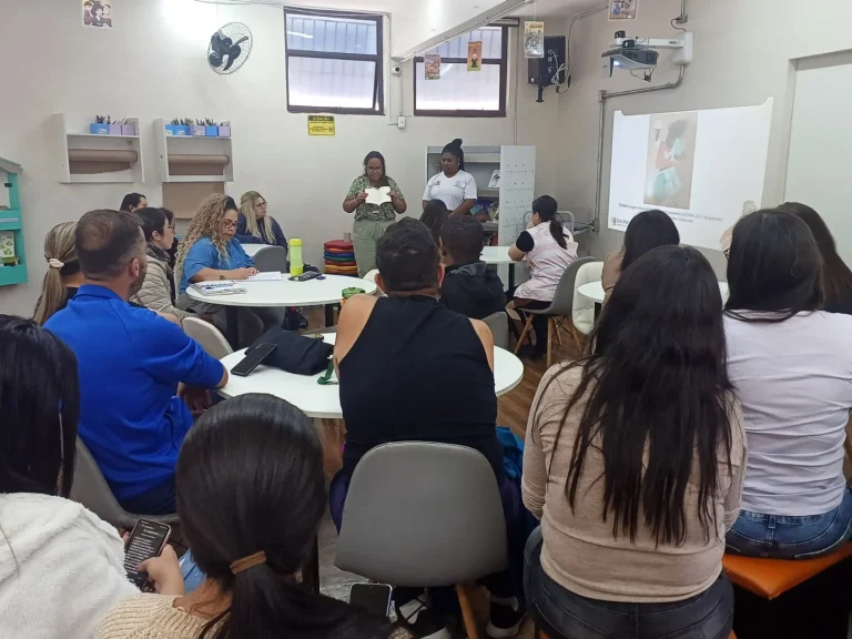 CMIL Fernando Pessoa Promove Formação Sobre Literatura Infantil e Representatividade com EPGs da Cidade Soberana