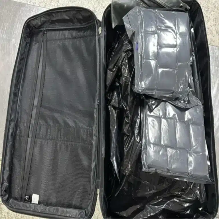 Receita Federal Apreende 153 kg de Haxixe no Aeroporto de Guarulhos em 48h