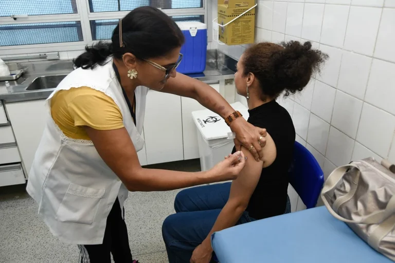 Saúde Toda Hora em Guarulhos Reforça Vacinação Contra Sarampo em Quatro UBSs Neste Sábado (29)