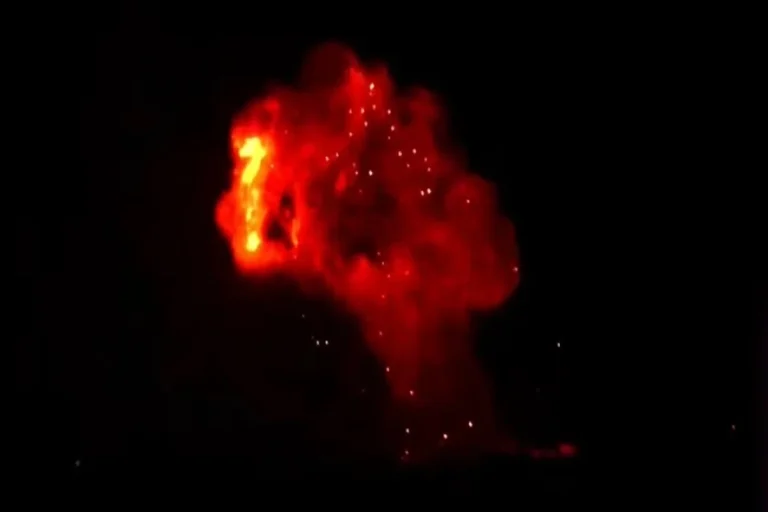 Foguete sul-coreano explode após decolar na Base de Alcântara no Maranhão