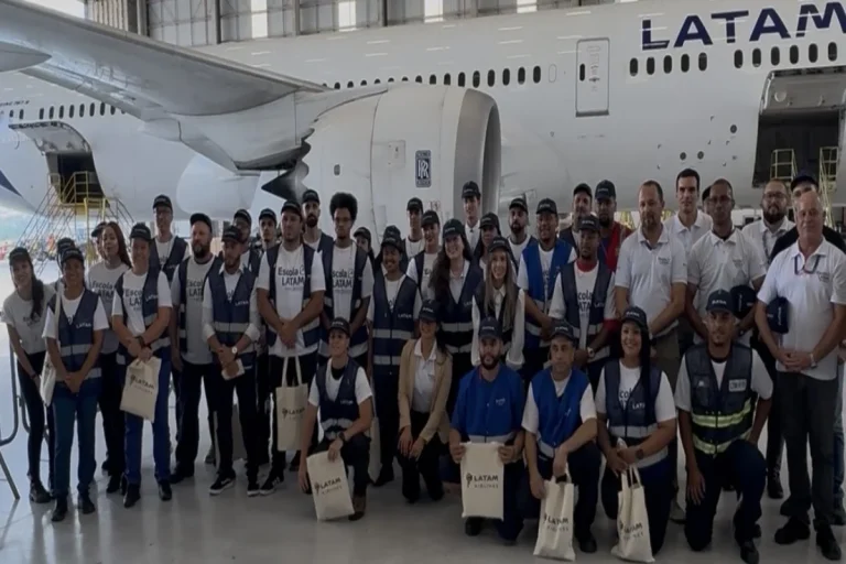 Latam inaugura centro de formação de mecânicos em Guarulhos para sustentar expansão