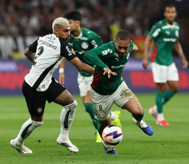 DERBY É DO VERDÃO: Com gol de Flaco López, Palmeiras vence Corinthians na Arena e segue na caça à liderança