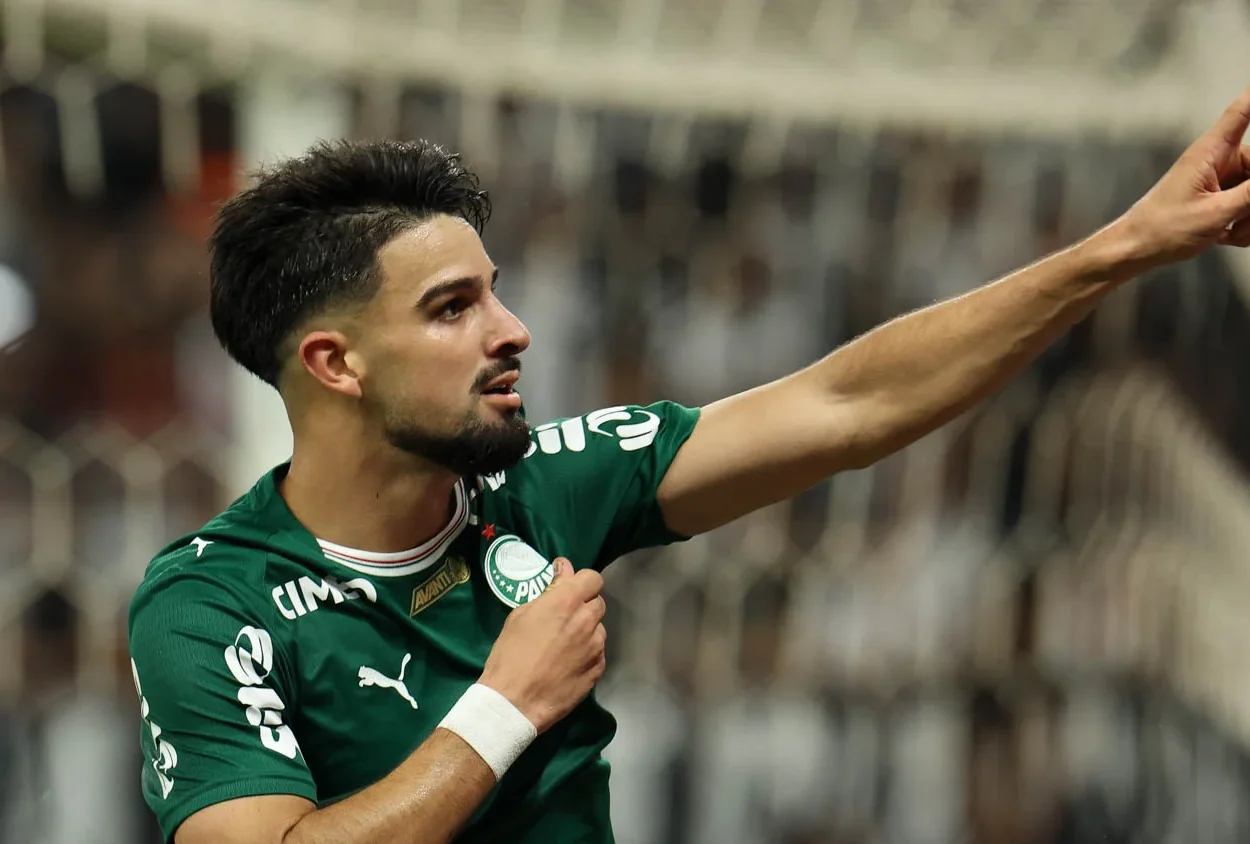 DERBY É DO VERDÃO: Com gol de Flaco López, Palmeiras vence Corinthians na Arena e segue na caça à liderança