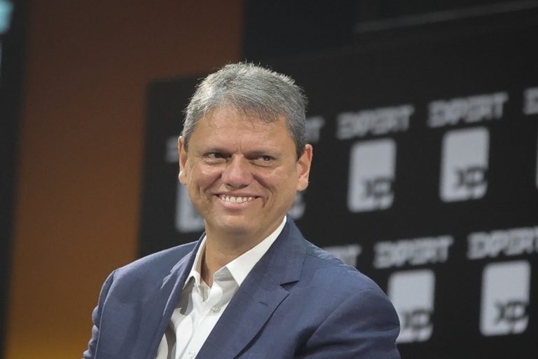 Datafolha: Governo Tarcísio atinge 45% de aprovação e mantém estabilidade em São Paulo