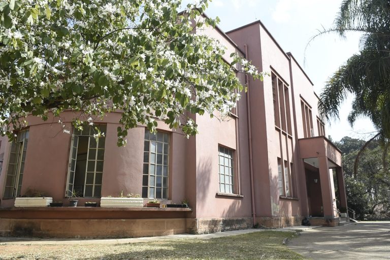 História viva: Projeto oferece visitas guiadas gratuitas ao Teatro Padre Bento em Guarulhos