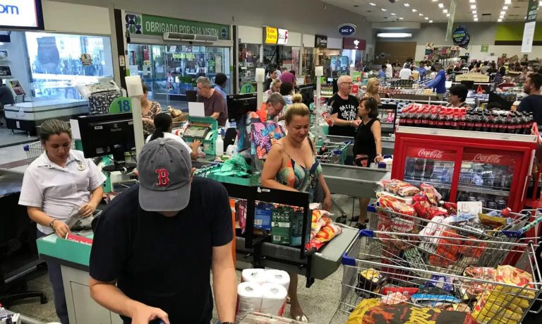 Mercado eleva previsão da inflação para 4,36% e acende alerta no setor logístico e comercial de Guarulhos