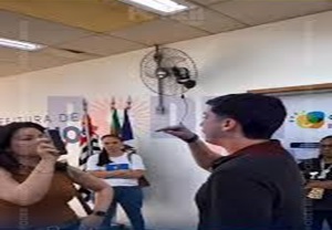 Violência Política e Inclusão: Deputada Andréa Werner registra BO contra vereador Kléber Ribeiro após confusão no Paço de Guarulhos