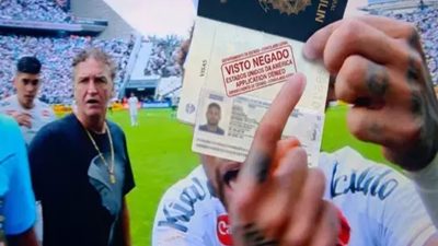 Neymar é substituído por erro crasso da arbitragem e se revolta no Brasileirão