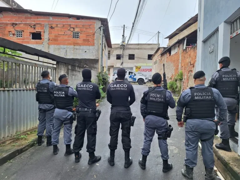 Classificar PCC e CV como terroristas não ajuda o Brasil, diz promotor