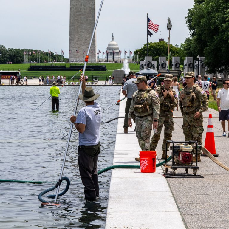 trump s reflecting pool is plagued by multiple problems from green algae to brok 1781976672897