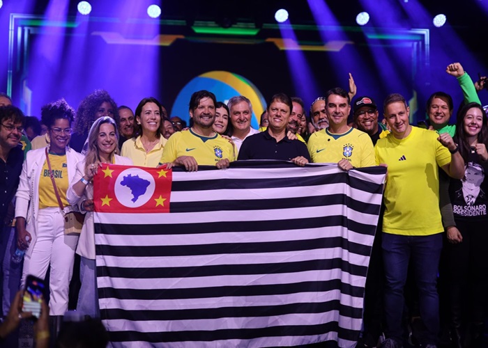 André do Prado lança pré-candidatura ao Senado com apoio maciço de lideranças