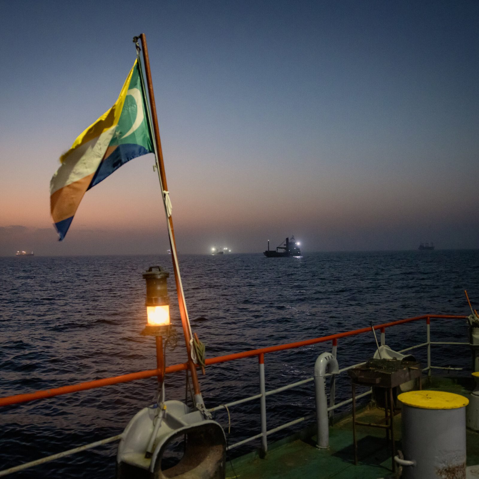 iran strikes ship in strait of hormuz undermining efforts to restore traffic 1782424902855