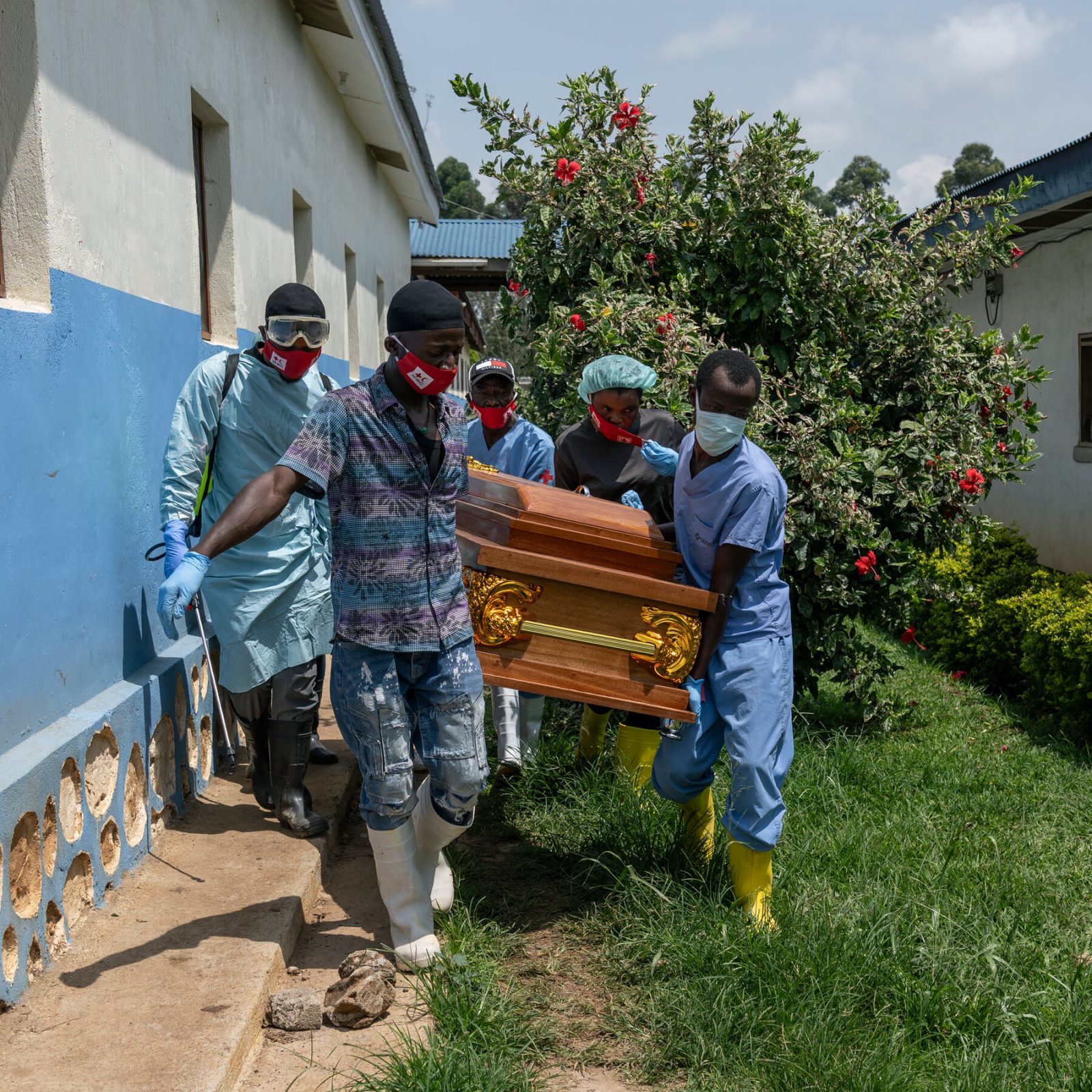 volunteers are risking their lives to stop ebola they aren t always welcome 1782576082287