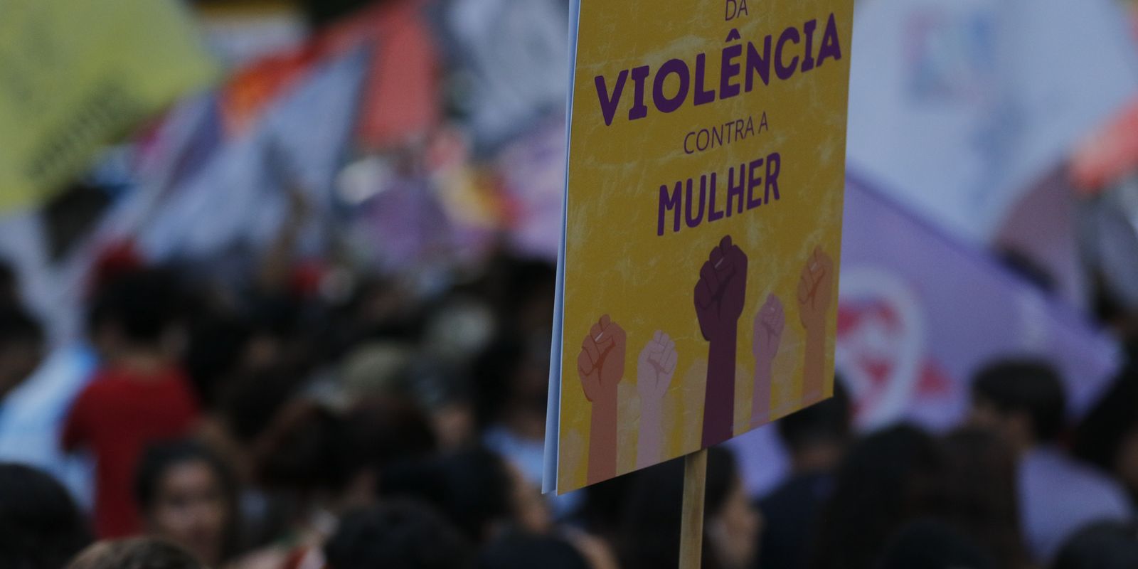 7,5 mil agentes de segurança serão capacitados para atendimento de mulheres vítimas de violência
