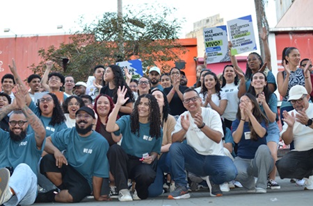 Evangelismo de Impacto: Juventude da Igreja Nasci pra Deus Leva a Mensagem da Cruz ao Coração de Guarulhos