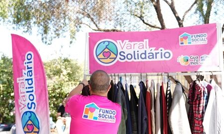 Varal Solidário chega ao Jardim São João com doação de roupas nesta quarta